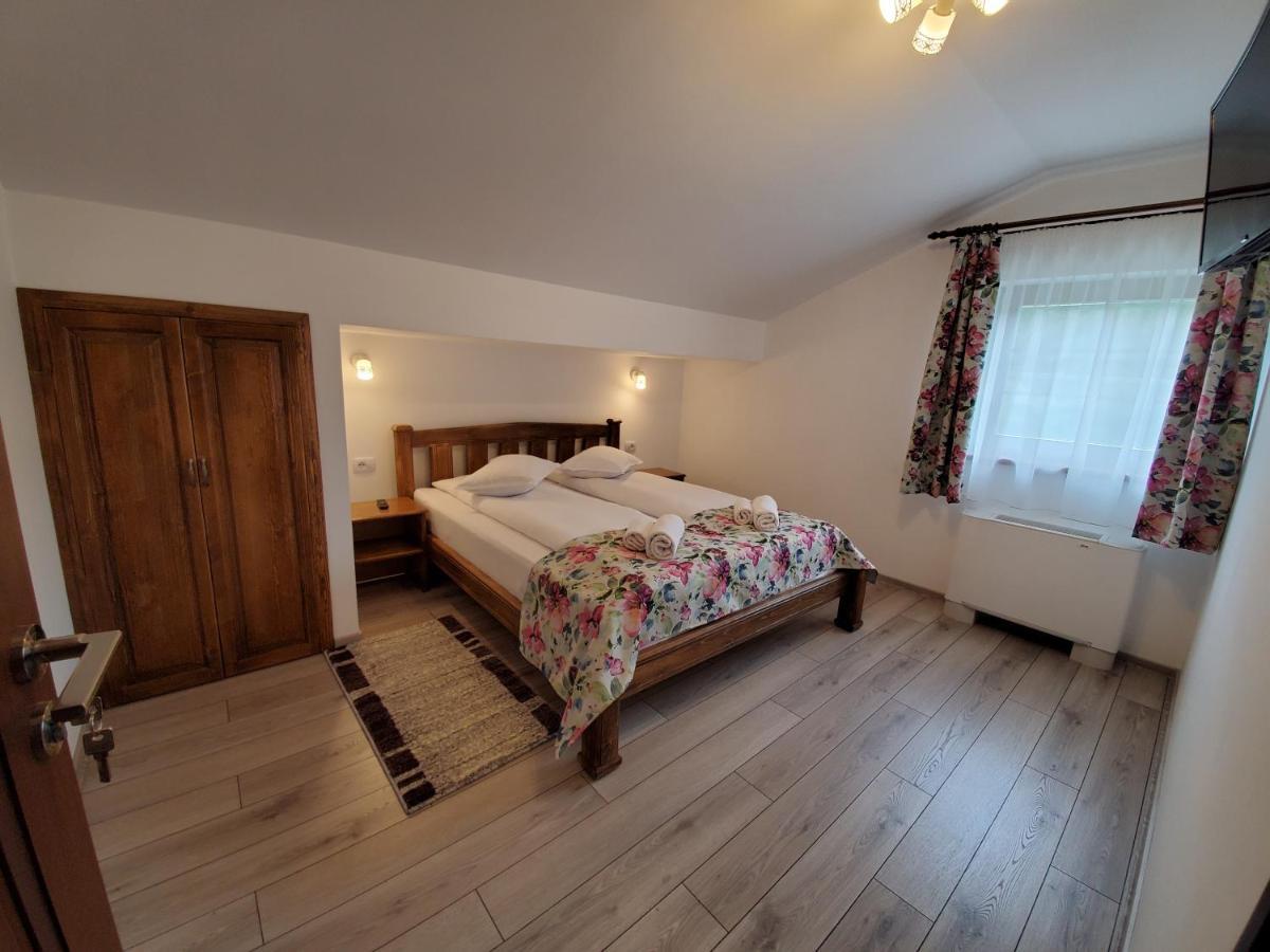 Pensiunea Casa Brancovenilor Симбета-де-Сус Екстер'єр фото